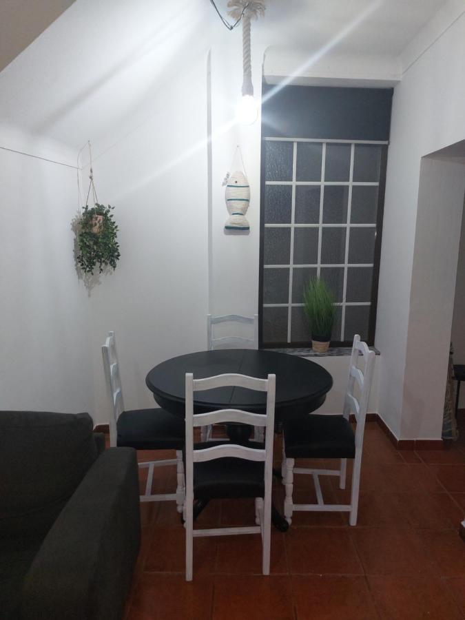 Gota D'Agua Guest House Віла-Нова-де-Мілфонтеш Екстер'єр фото